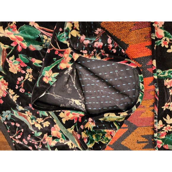 Set Of 2 Artistic Velvet Floral Quilted Black Pillow Covers.  21 inch - Picture 5 of 9